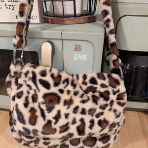 Gilda Paris Leopard Print Faux Fur Shoulder Bag NWT